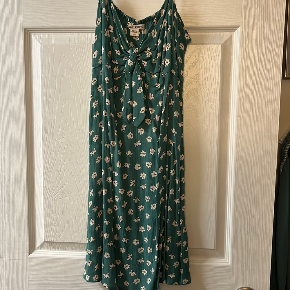 Billabong Floral Green White Dress - Size Large